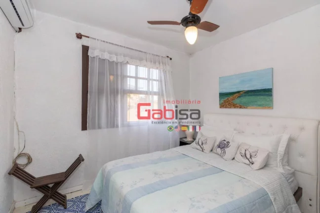 Imagem Casa com 4 dormitórios à venda, 250 m² por R$ 2.650.000,00 - Marina - Armação dos Búzios/RJ