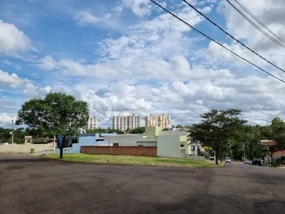 Imagem Terreno à venda em Paulínia - Loteamento Fechado - Paulínia