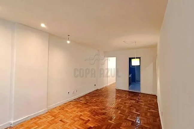 Imagem Copacabana – Rua Pompeu Loureiro | Residencial › Apartamento 2 quarto(s) à Venda
