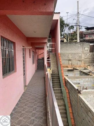 Imagem Imóvel para renda, contendo 04 casas no terreno, Localizado em Caieiras Bairro Vila dos pinheiros.