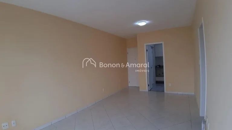 Imagem Apartamento espaçoso à venda em excelente localização. São 2 dormitórios com armários planeja...