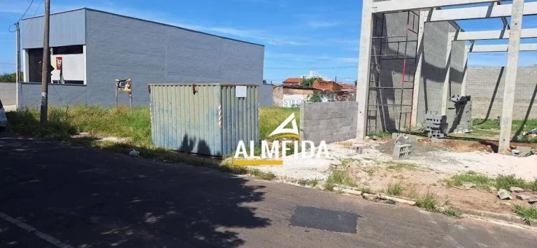 Imagem Terreno à venda, 159 m² por R$ 180.000,00 - Jardim Cherveson - Rio Claro/SP