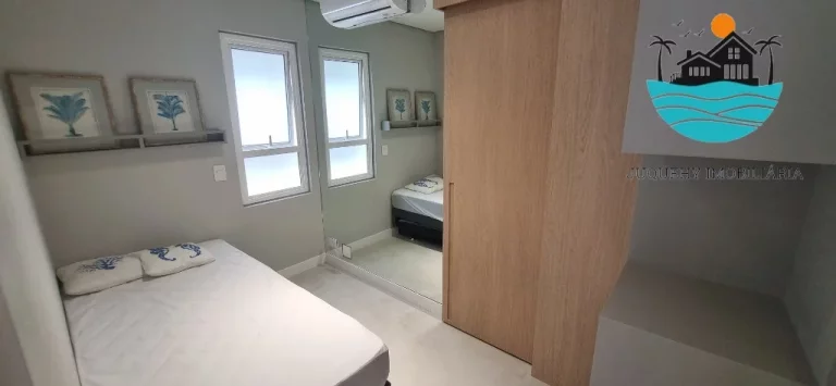 Imagem Casa Temporada Juquehy em Condomínio - com 5 suítes, 1 térrea, 3 vagas, piscina privativa, 150m da praia - Max. 10 pessoas | Juquehy Imobiliária
