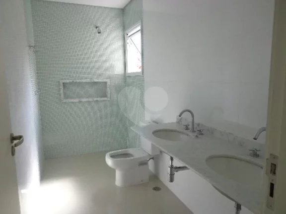 Imagem Casa à venda com 3 quartos, sendo 3 suítes, em Butantã, São Paulo - SP
