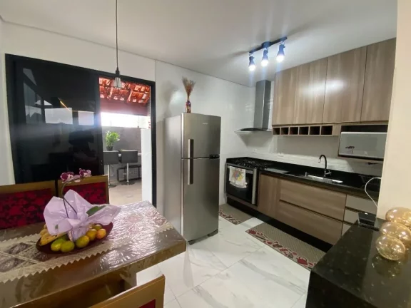 Imagem Sobrado à venda, 118 m² por R$ 395.000,00 - Chácaras Ceres - Suzano/SP