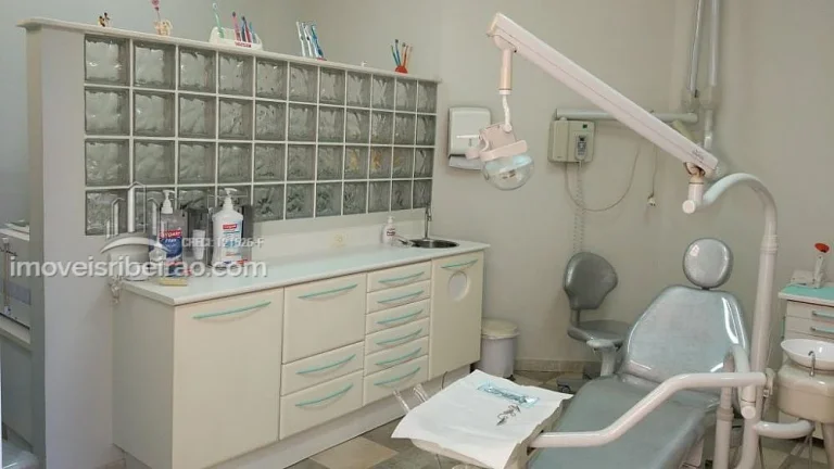 Imagem Sala Clínica médica odontológica em Ribeirão à venda #imovei