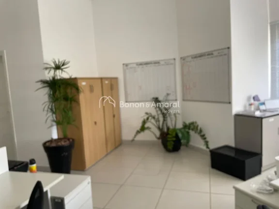 Imagem Prédio comercial localizado em ponto estratégico na cidade de Paulínia. Esse moderno e bem estrut...