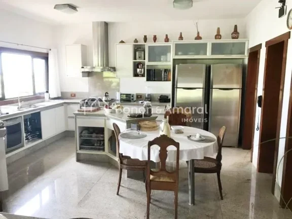 Imagem Casa em condomínio com 1000 m² e 7 quartos