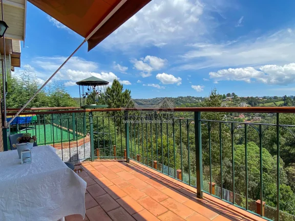 Imagem Casa com 4 suítes no Jardim Embaixatriz em Campos do Jordão