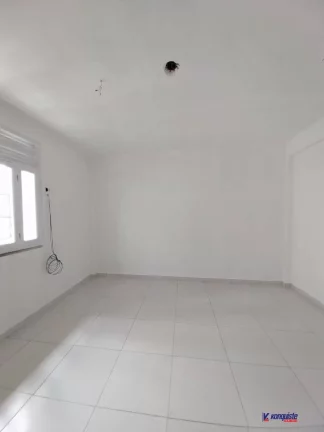Imagem ALUGO SALA NA GALERIA CARMAC