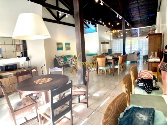 Imagem Casa em Atlântida perto mar, com 04 dormitórios e piscina