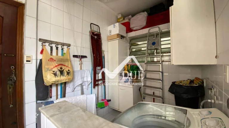 Imagem Apartamento no Gonzaga, frente mar, com vista , amplo e pronto para morar