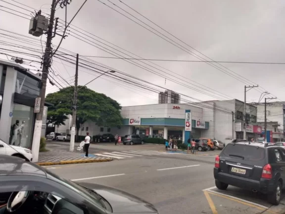 Imagem Salão para alugar, 686 m² por R$ 42.000,00/mês - Centro - Suzano/SP