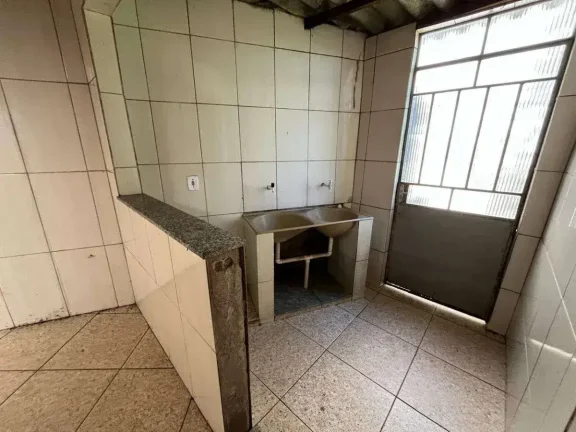 Imagem Oportunidade no São Pedro – Casa com Terreno Amplo e Potencial de Construção!