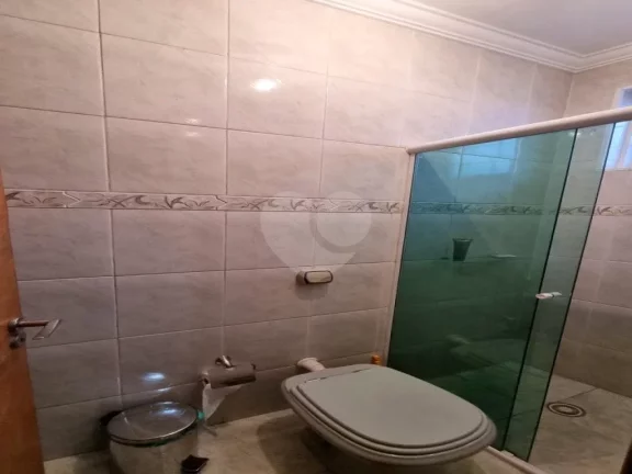 Imagem Casa à venda com 3 quartos, sendo 3 suítes, em Vila Sônia, São Paulo - SP