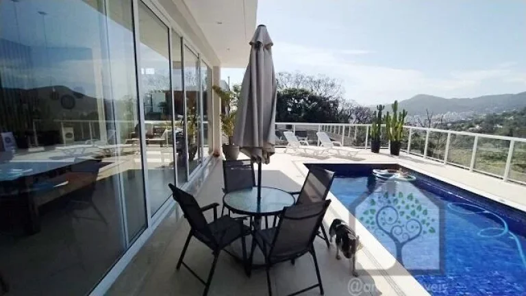 Imagem Casa em Condomínio em Córrego Grande, Florianópolis/SC