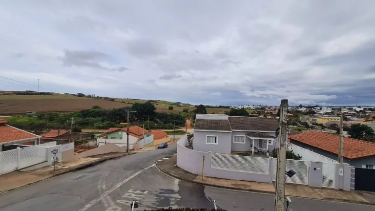Imagem IMÓVEL RESIDENCIAL E COMERCIAL LOCALIZADO NO CENTRO