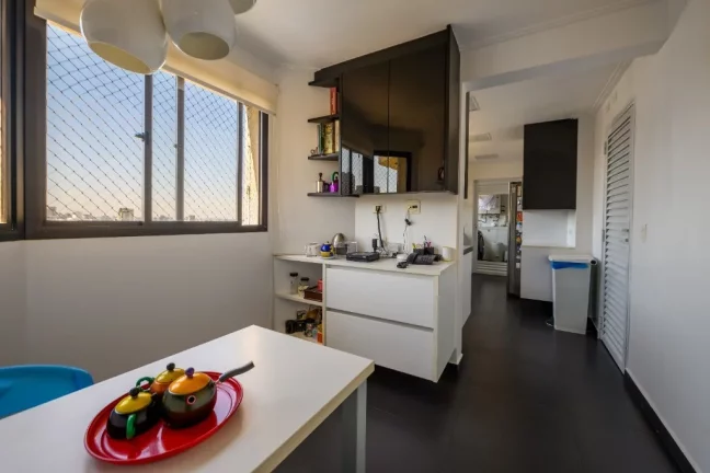 Imagem Duplex for Sale in São Paulo, Brazil: 5 Beds, 5 Baths, 4 Car Spaces, 790m² - Exclusive Cerqueira César Residence