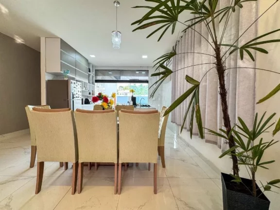 Imagem Casa em Alto Padrão, no condomínio Reserva do Parque , com 3 suítes, semi-mobiliada, climatizada e piscina , aceita financiamento bancário