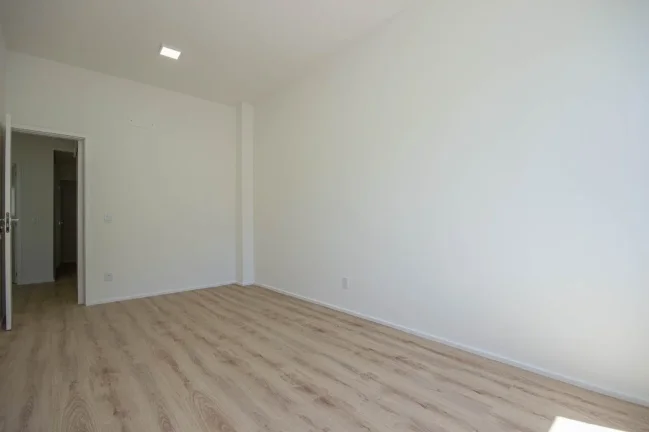 Imagem Apartamento 106M², 2Q, 1 Suíte, 2 Banheiros, 1 Vaga, Churrasqueira, Playground, Salão de Festas e Jogos.