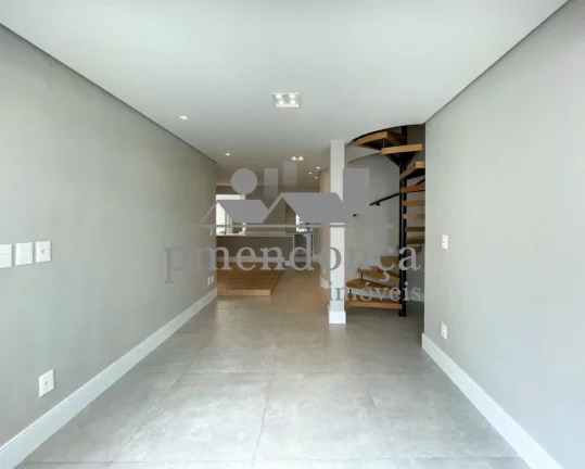 Imagem Cobertura Duplex reformada com 3 suites e 2 vagas, 175 m2