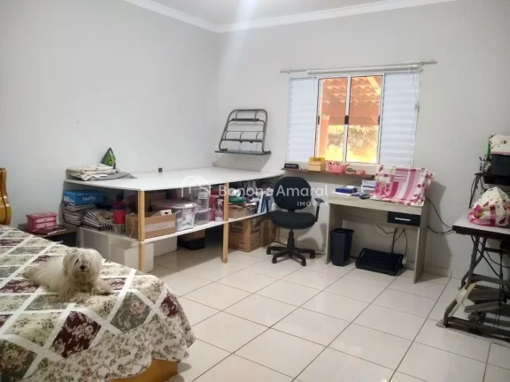 Imagem Chácara com1300 metros casa com 3 quartos sendo todos com suíte, bela área de churrasqueira com p...