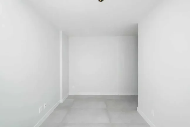 Imagem Apartamento 2 dormitórios sendo 1 suíte, com 1 vaga de garagem - Kobrasol em São José/SC