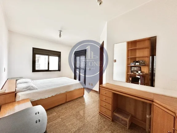 Imagem Apartamento de luxo com 4 quartos e 3 vagas na Vila Mariana, São Paulo-SP: 2 suítes, 2 salas, 4 banheiros e 177m². Venha conferir!