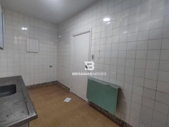 Imagem PITANGUEIRAS- APARTAMENTO NO CALÇADÃO, COM 3 DORMITÓRIOS, 50 METROS DA PRAIA DE PITANGUEIRAS.