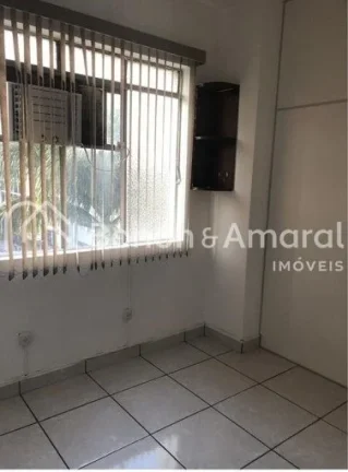 Imagem Sala comercial à venda no Edifício Catedral, ideal para quem busca um espaço funcional e bem loca...