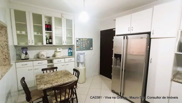 Imagem Casa com 4 dorm à venda, 418 m² por R$1.375.000 - Granja Viana - Cotia/SP