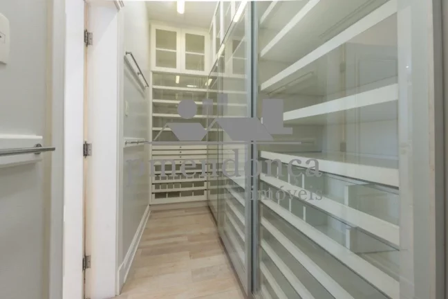Imagem Apartamento Alto Padrão na Rua Curitiba com 4 suítes e 6 vagas, 532m²