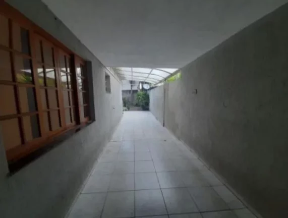 Imagem Sobrado com 4 dormitórios à venda, 283 m² por R$ 759.000,00 - Vila Amorim - Suzano/SP