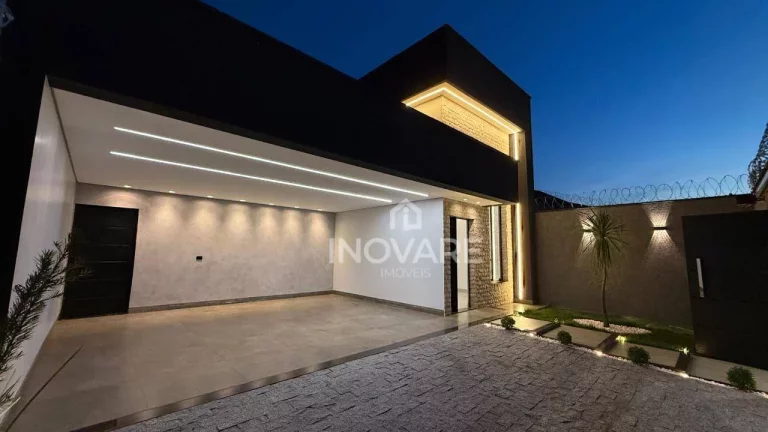 Imagem Casa com 3 dormitórios à venda, 223 m² por R$ 980.000,00 - Alto do Trindade - Itumbiara/GO
