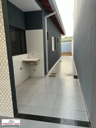 Imagem Casa com 2 quartos sendo 1 suíte, 72,00m2, à venda em Campo Grande, Riviera Park