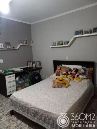 Imagem Sobrado para Venda em Santo André / SP no bairro Vila guarará
