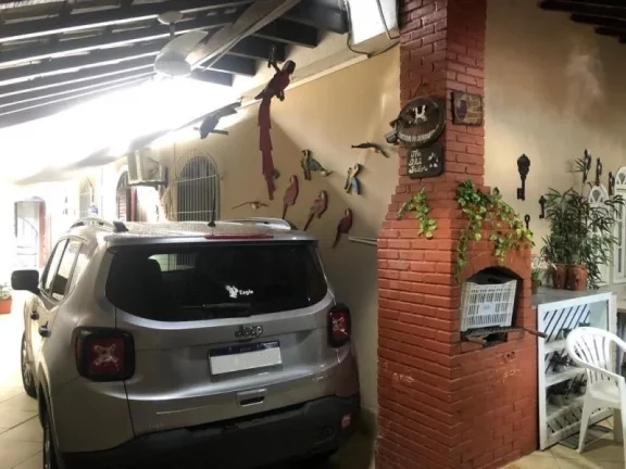 Imagem CASA PARA LOCAÇÃO E VENDA, NO CENTRO DE MACAÉ/RJ.