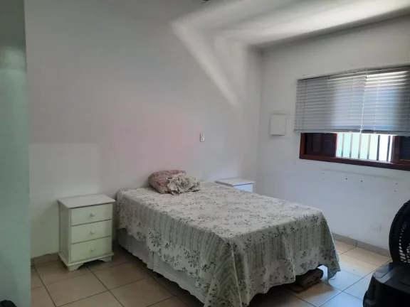 Imagem Casa com 5 dormitórios à venda, 242 m² por R$ 700.000,00 - Centro - Poá/SP