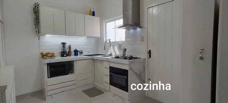 Imagem Sobrado com piscina 3 quartos 2 suítes próximo a praia em Praia Grande