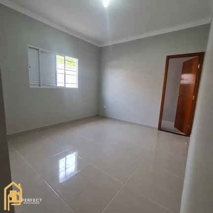 Imagem BELISSIMA CASA GERMINADA DE 2 DORMITORIOS COM 150 M² LOCALIZADA NO BAIRRO PARQUE URUPES EM TAUBATÉ SP.