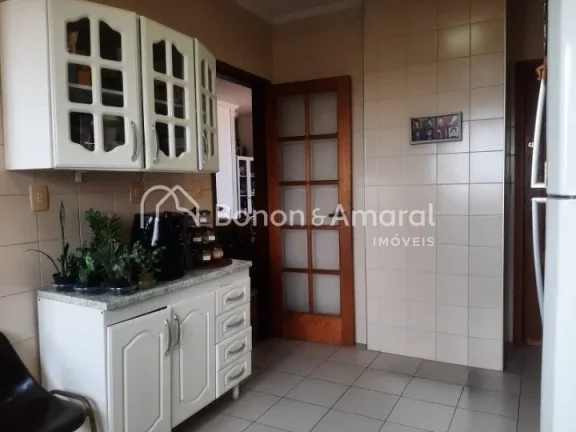 Imagem Excelente apartamento à venda no Jardim Chapadão, próximo da Torre do Castelo. Localização priv...