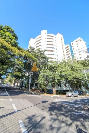 Imagem Descrição 
257 m²
3 suítes 
6 banheiros
3 vagas
Piscina
Condomínio com lazer completo 

Aconche...