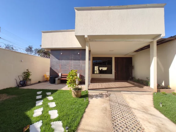 Imagem Casa De 3 Suite Sozinha No Lote Na Chacara São Pedro