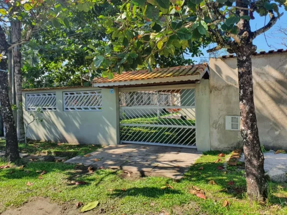 Imagem Casa para Venda em Itanhaém, Santa Teresinha, 3 dormitórios, 3 suítes, 1 banheiro, 5 vagas