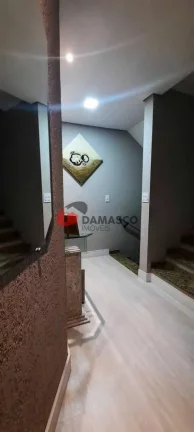 Imagem Sobrado à venda 3 Quartos, 3 Suites, 3 Vagas, Nova Gerty, São Caetano do Sul - SP