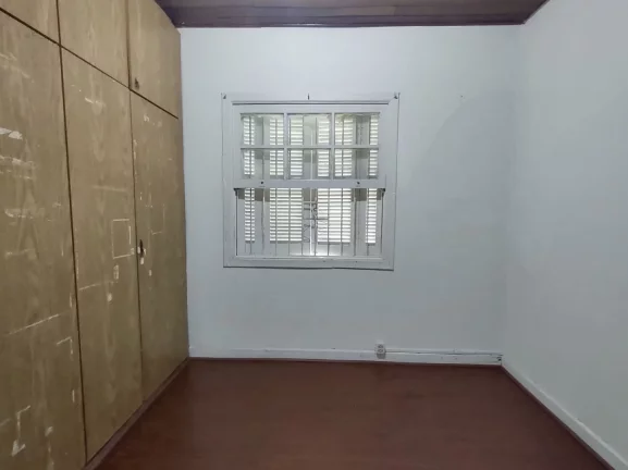 Imagem Excelente Casa ( Sobrado) na Vila Madalena para modernização em terreno de 550m²
