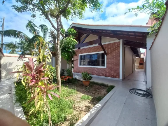 Imagem Venha conhecer essa casa confortável no Balneário Três Marias em Peruíbe