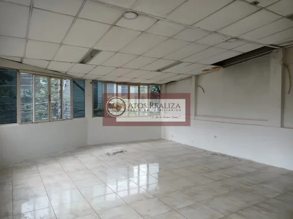 Imagem Casa Comercial à Venda em Santo Amaro - 180m² por R$1.350.000