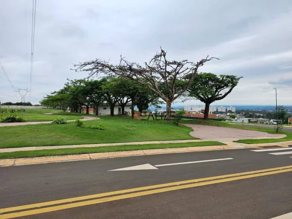 Imagem Terreno/lote esquina à venda, 315 m² por R$ 550.000 - Condomínio Villa Sapezal - Indaiatuba/SP