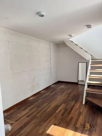 Imagem Casa à venda no Alto de Pinheiros São Paulo SP com 2 suítes, 2 vagas de garagem e 200m².